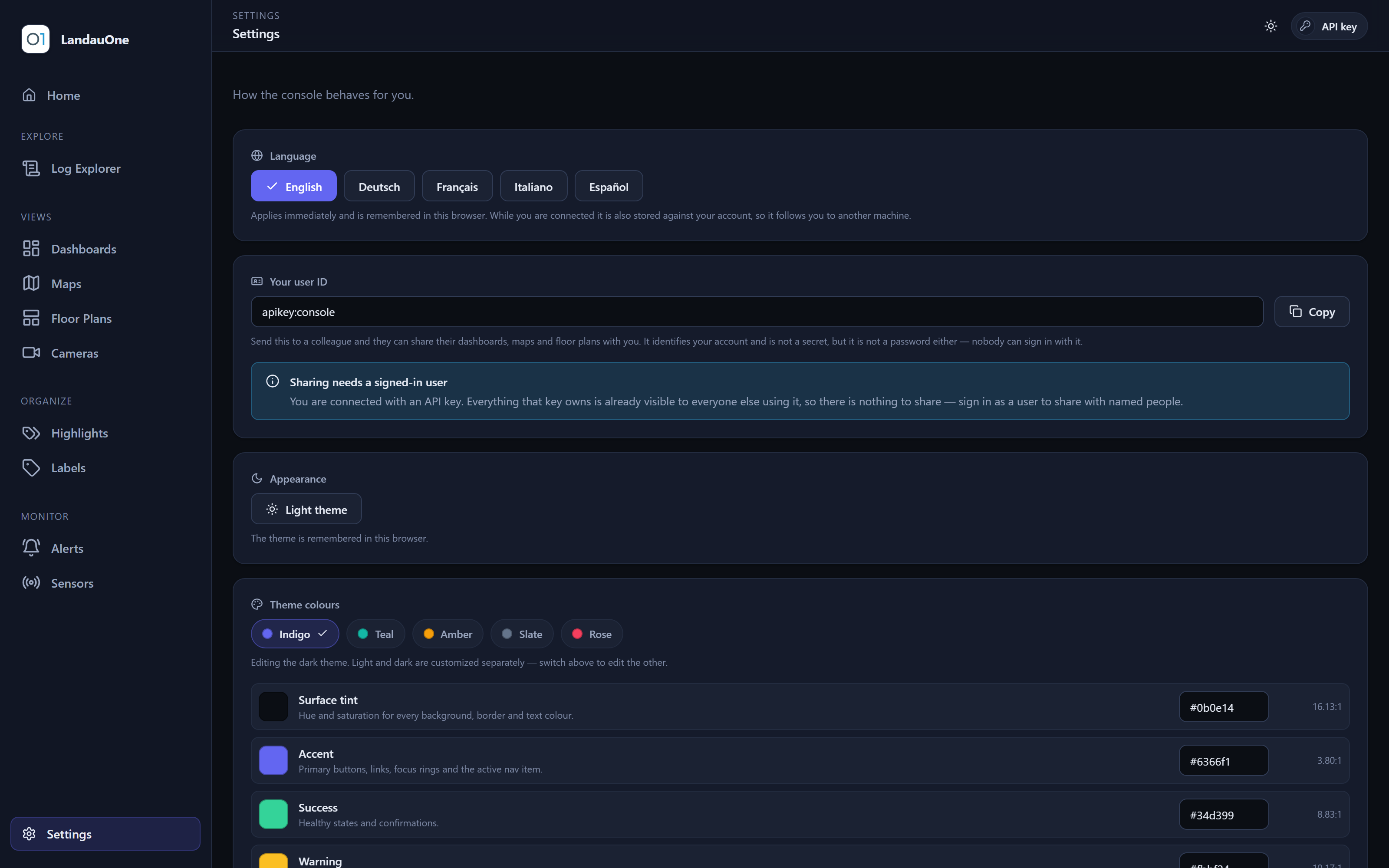The settings page with language, appearance and theme builder controls.